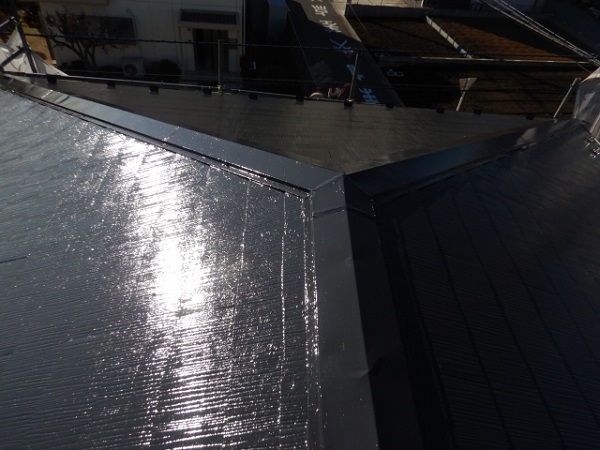 屋根塗装のタイミングはいつ？費用相場や塗装の工程について徹底解説！ (2)