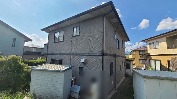 【施工事例】愛知県豊田市・T様　外壁塗装・屋根塗装「色褪せて家全体が古く見える」 (1)