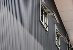 金属系サイディング