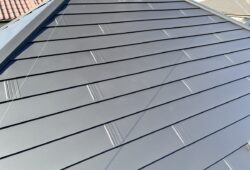 ガルバリウム鋼板