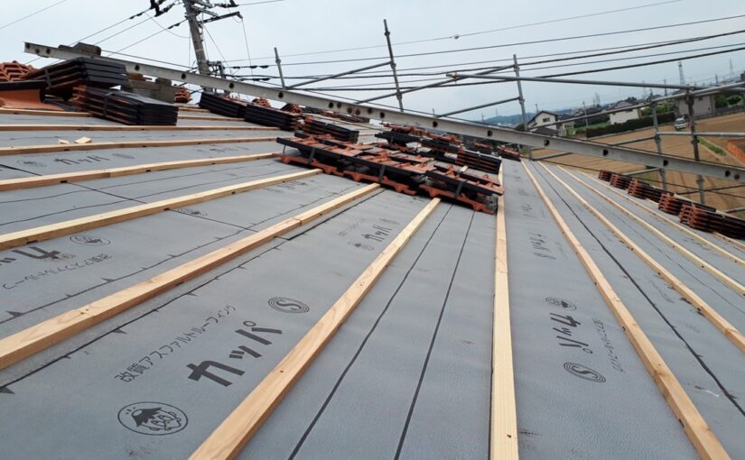 屋根葺き直し工事