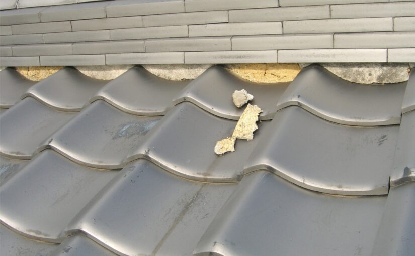 漆喰の剥がれ (2)